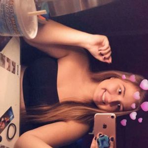 Meet your Posher, Zoe